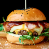 Burger Kiss My Ser